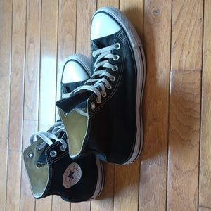 Converse Chuck Taylor High Tops